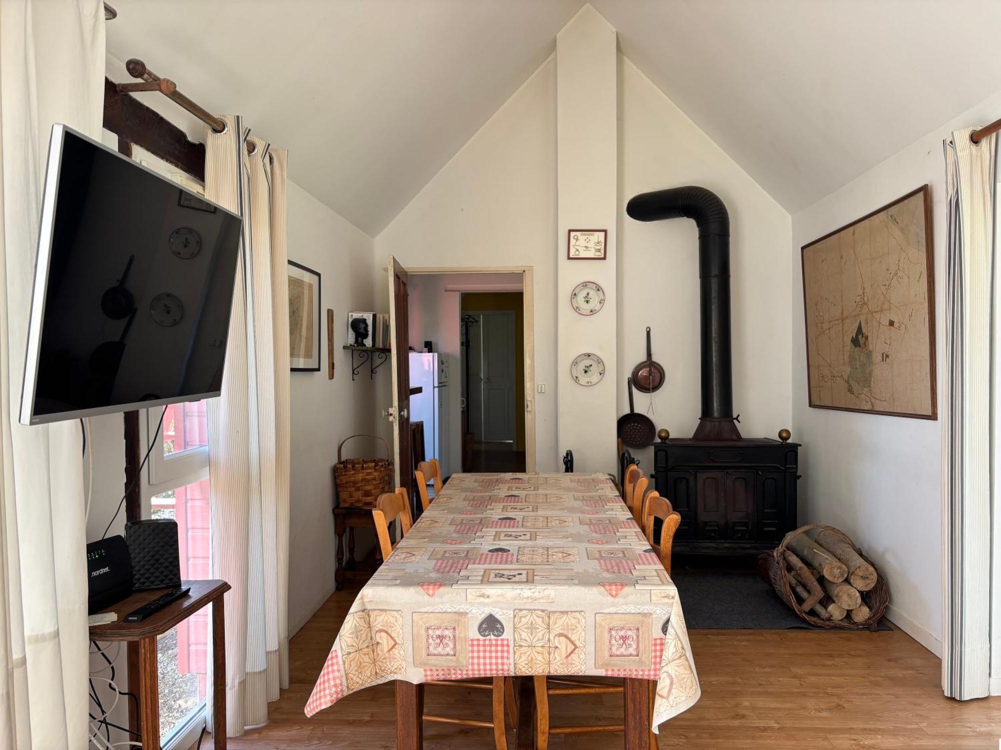 Maison Lumineuse: Spacious Garden Retreat Near Port-en-Bessin Commes Exterior photo